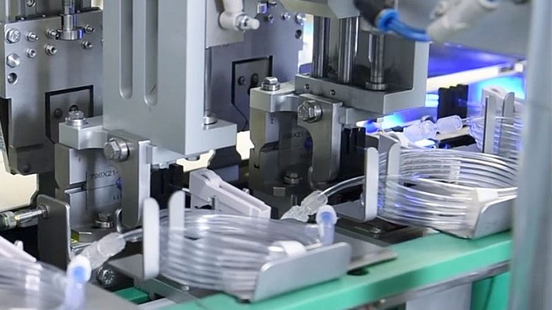 小型桌面协作机器人：尺寸参数解析与应用场景